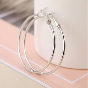 2 Pairs Bundle Lot 2 Sets Brand NEW Large Shiny Silver Hoop Hinged Earrings